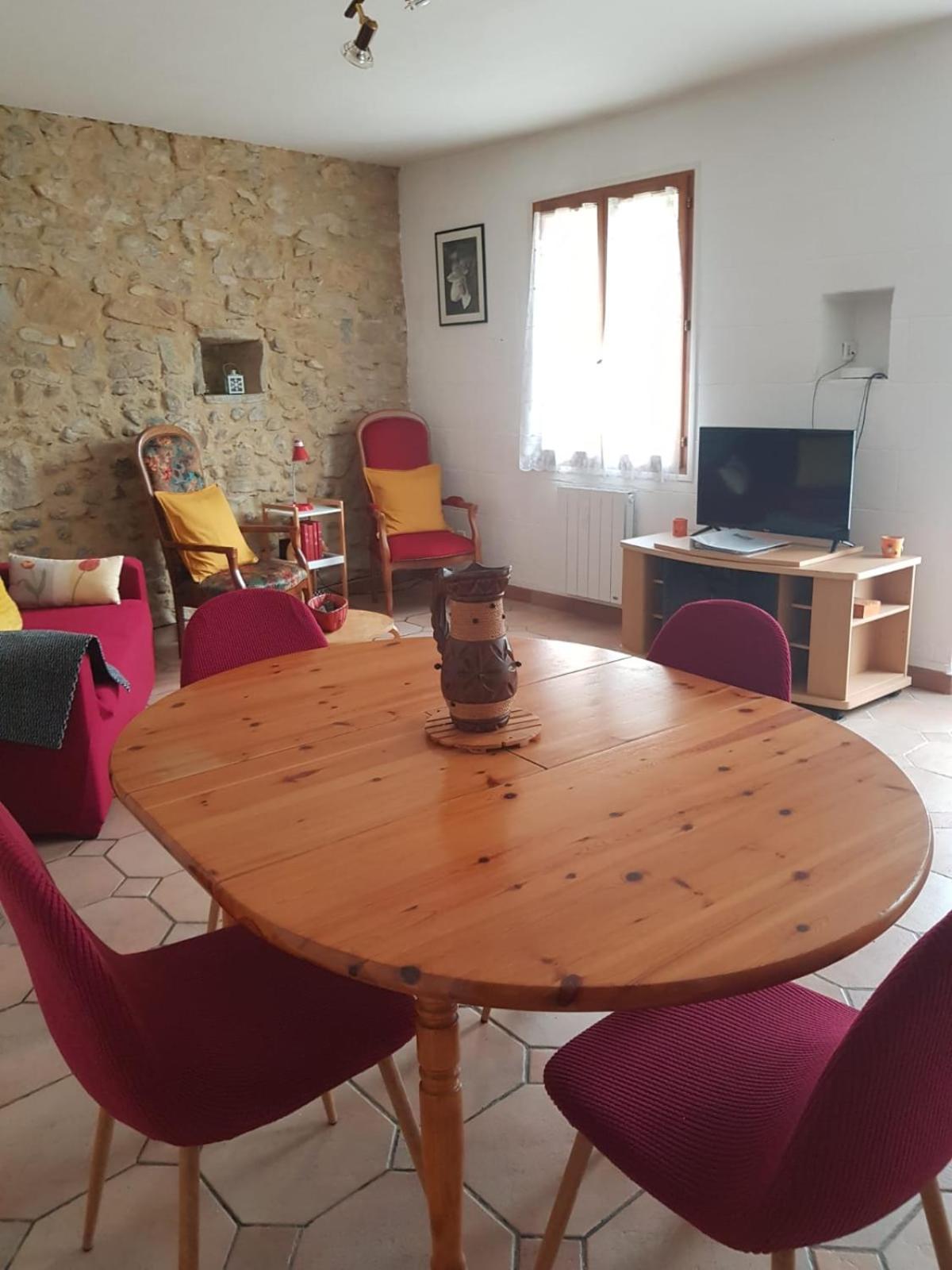 Maison Dans Un Village Calme Carla-de-Roquefort Экстерьер фото