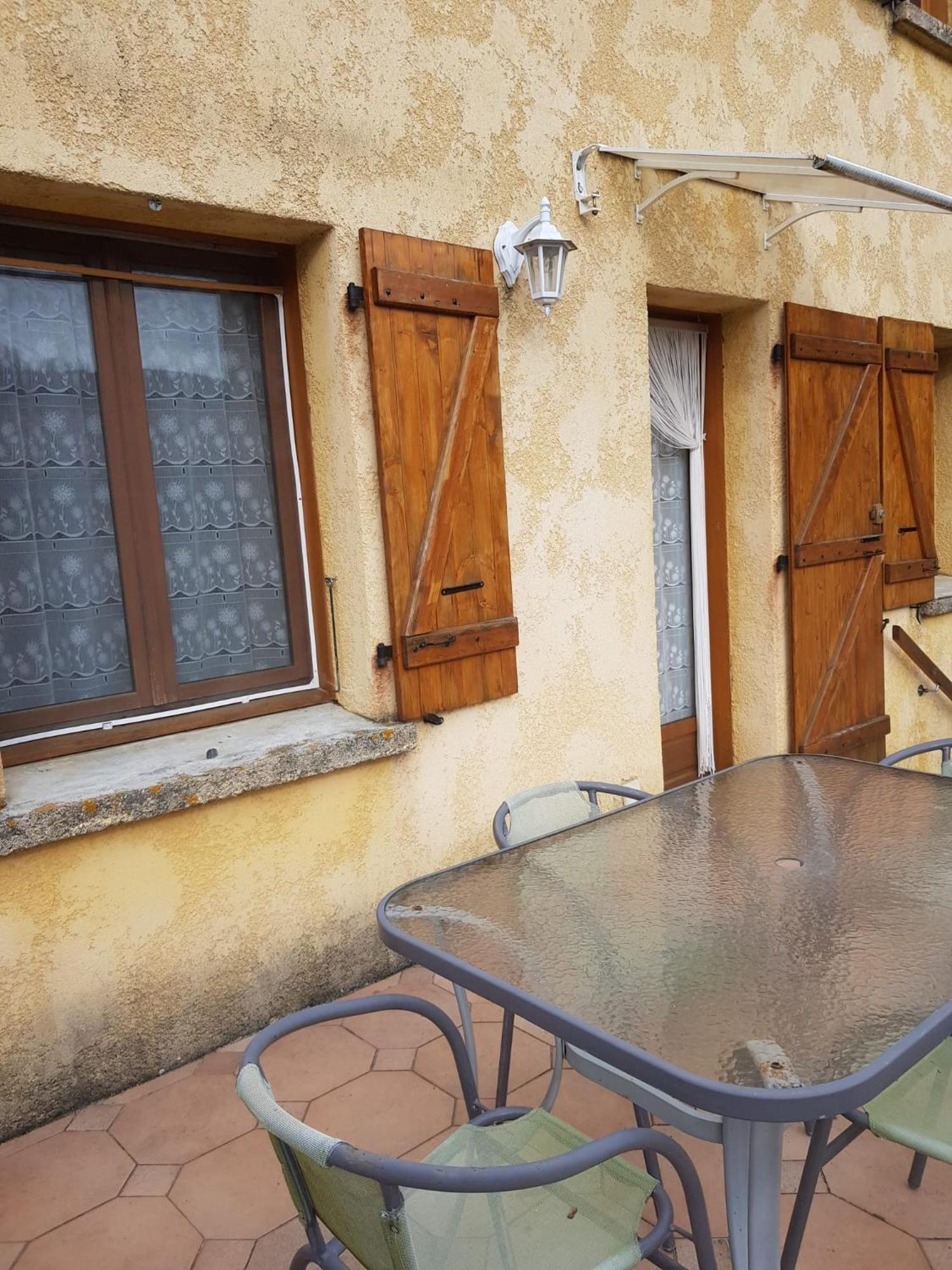 Maison Dans Un Village Calme Carla-de-Roquefort Экстерьер фото